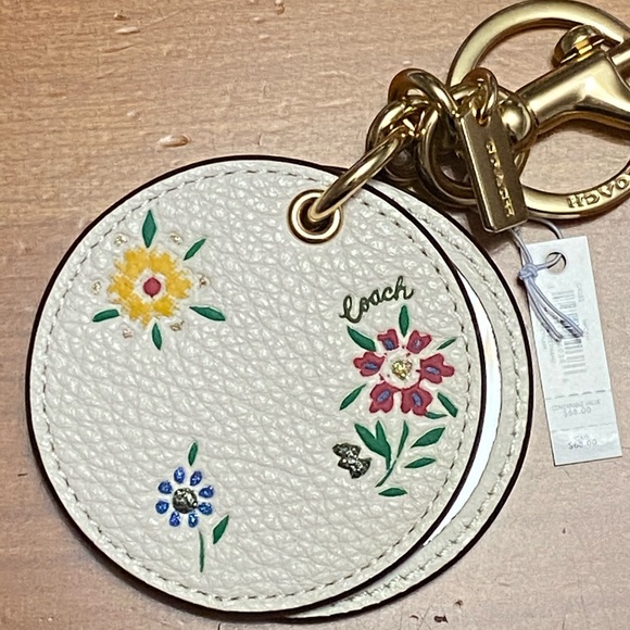 COACH Gallery Tote with matching Mirror Bag Charm - Picture 10 of 16